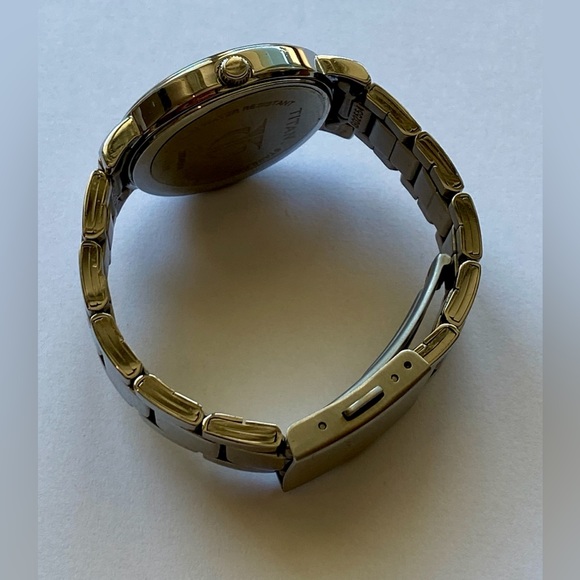 Titan Quartz Analog Watch – Brown Dial, Stainless Steel Strap (Women's) - Picture 8 of 8